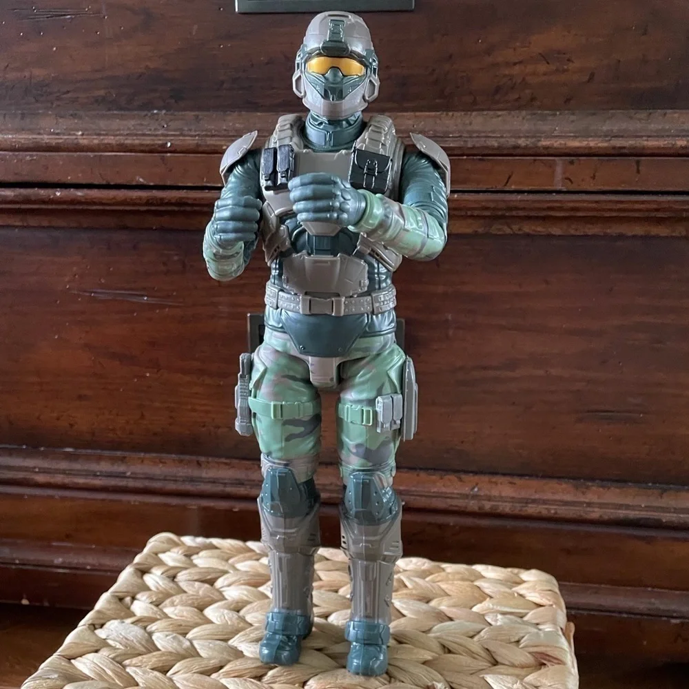 Halo Army camo large action figure